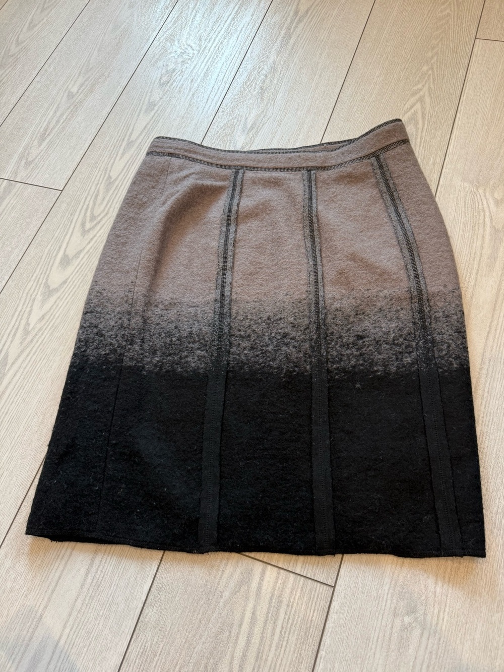 Olsen 6 wool pencil skirt black grey brown classic fall ombre mini office chic
